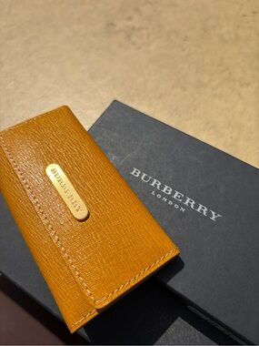 Burberry 3 ring key holder Unisex